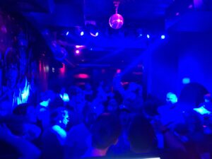 Basement des headCRASH